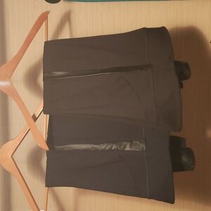 G by Giuliani leggings with faux leather trim.